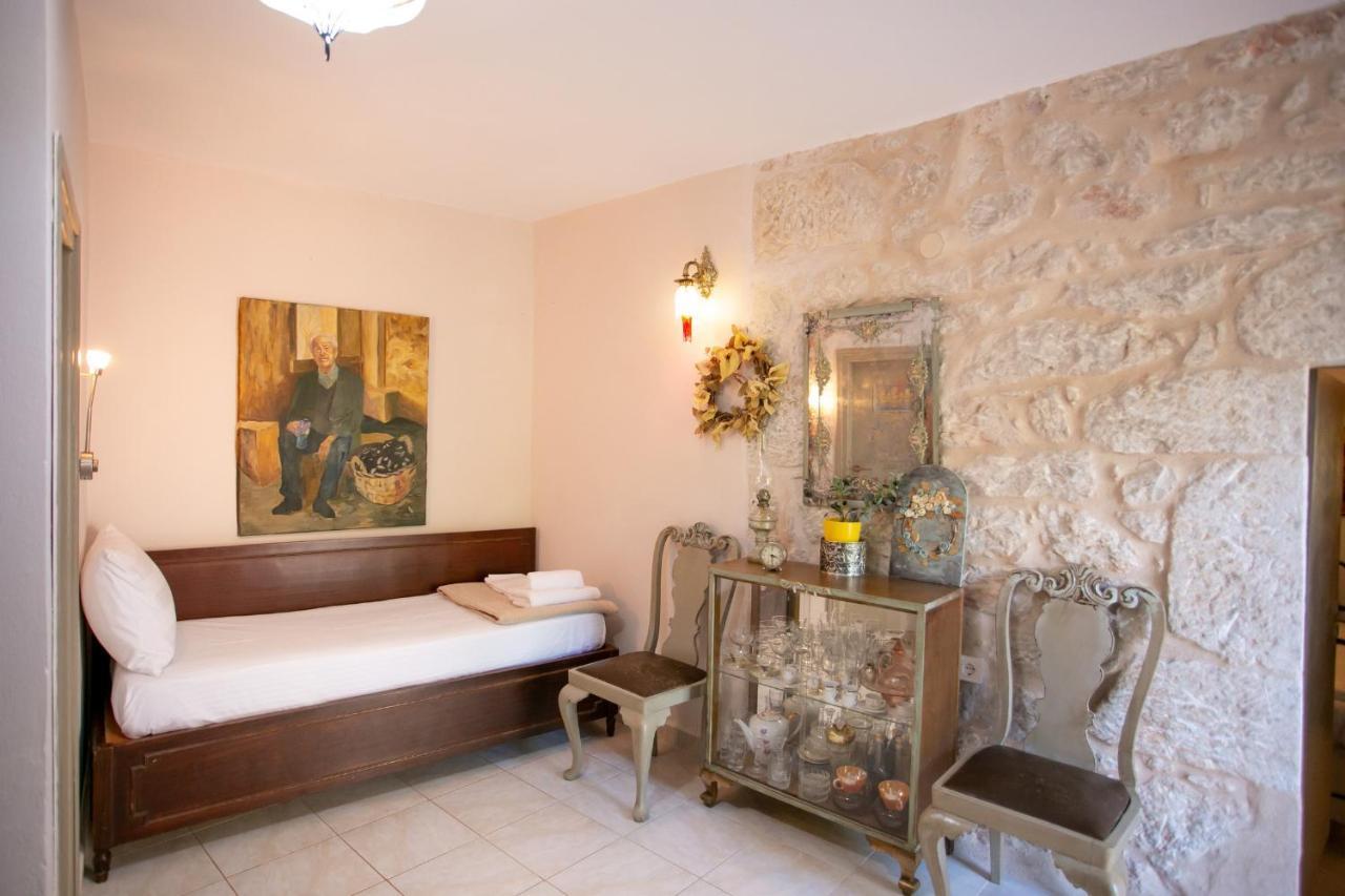 Charouda Country House Pyrgos Dirou Ngoại thất bức ảnh