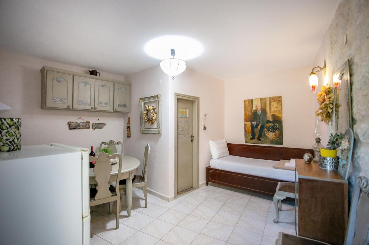 Charouda Country House Pyrgos Dirou Ngoại thất bức ảnh